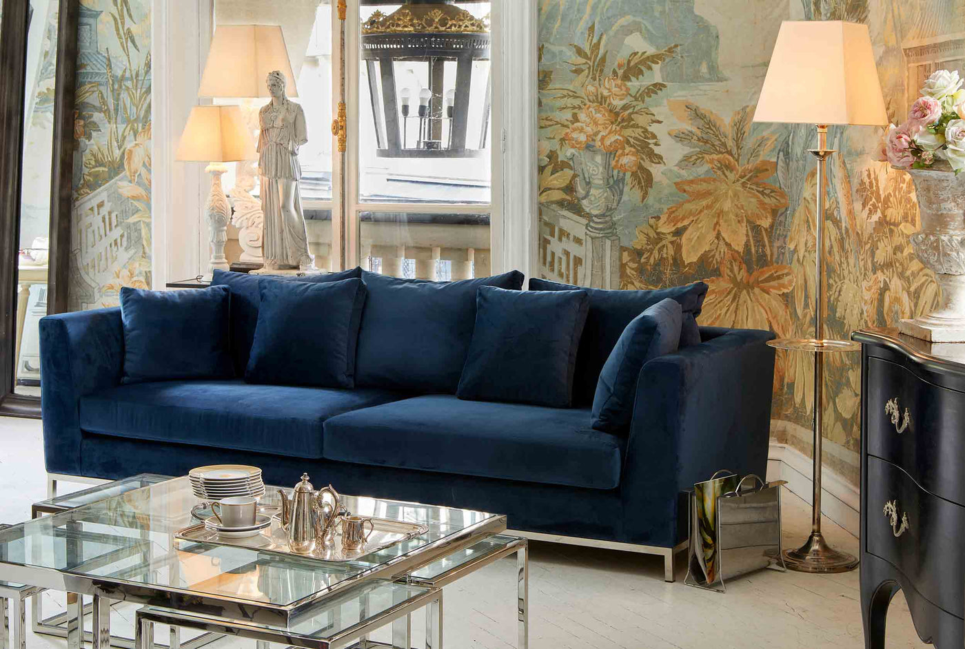 High-end furniture and interior decoration – Mis en Demeure