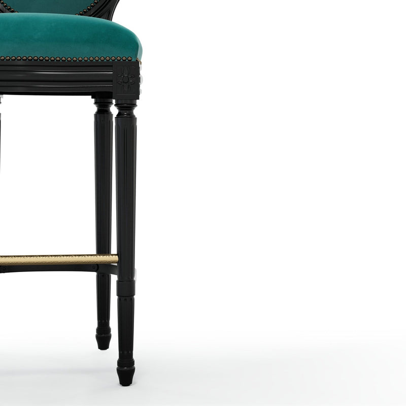 Figeac Chaise de bar cloutée patine Ebène couleur Velours Pétrole vue zoomée