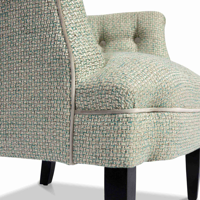Rivoli capitonné fauteuil tapissée coloris beige vert vue zoomée de l&